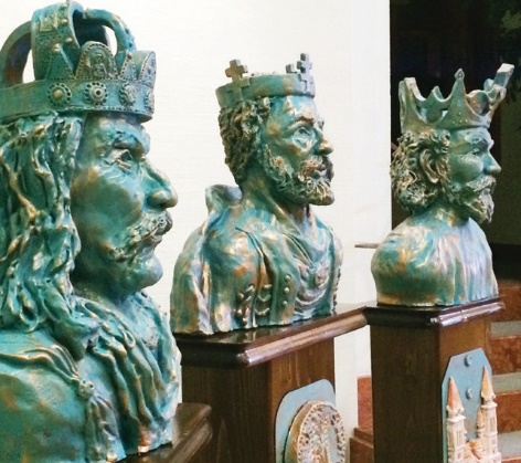 tortenelmunknagyjai_szoborkep