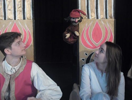 színházi előadás