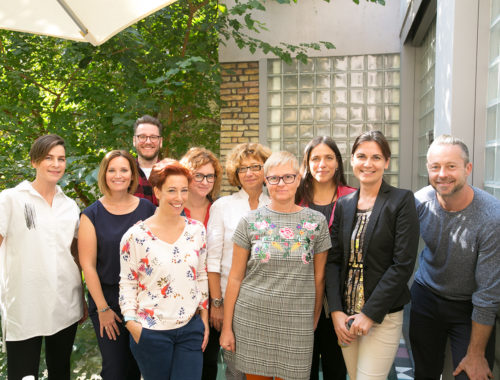 fotó felnőttek csoportjáról