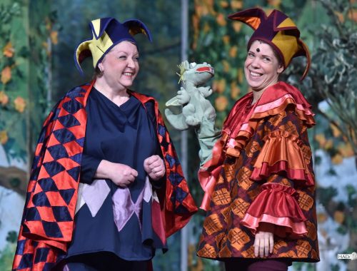 színházi előadás