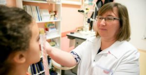 Dr.Knézy Krisztina szemvizsgálata