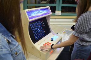 Engame Akadémia - játékkonzol