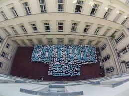 #hovatovább – Középiskolai Nyílt Napok, Börze és Expo - Eötvös belső udvar