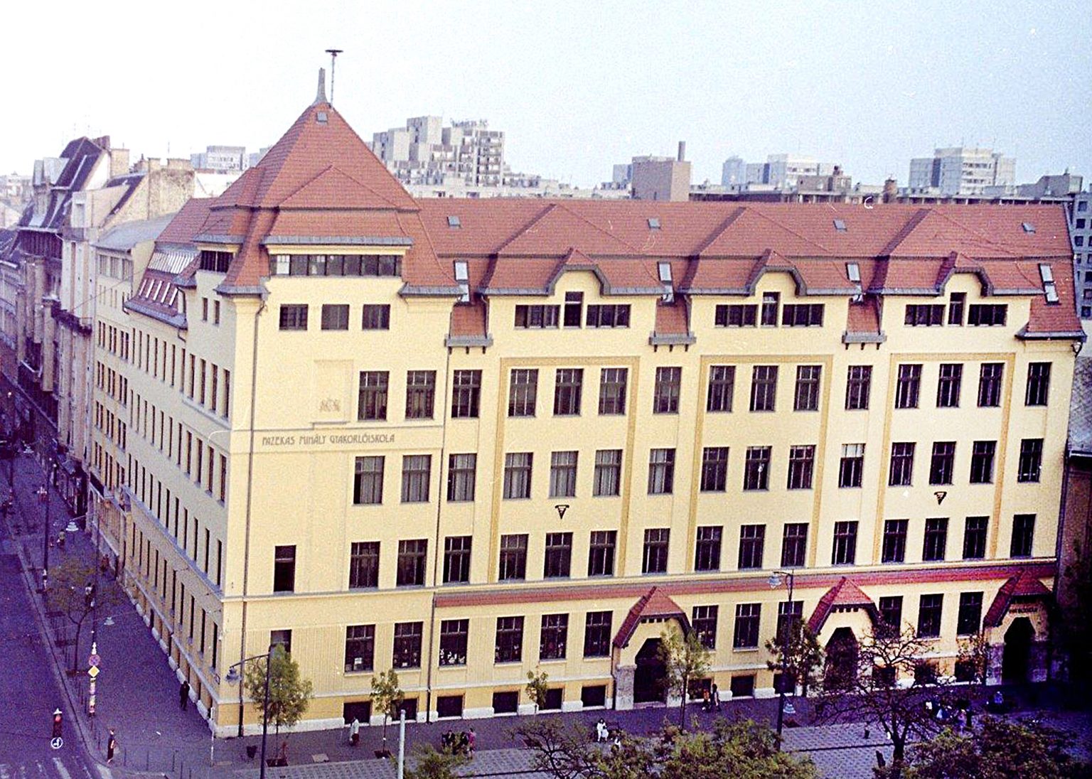 Budapesti Fazekas Mihály Gyakorló Általános Iskola és Gimnázium