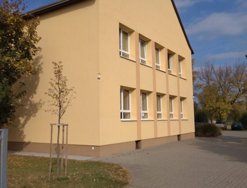 Érdi SZC Kiskunlacházi Technikum és Szakképző Iskola épület.01