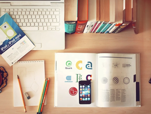 online és offline tanulás