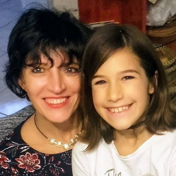 Dr. Mangó Gabriella