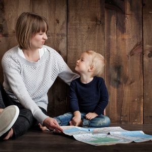 Kapcsolódás, odafigyelés, beszélgetés, türelem, közösség, együtt töltött idő - amire mindannyian vágyunk Kapcsolódás, odafigyelés, beszélgetés, türelem, közösség, együtt töltött idő - amire mindannyian vágyunk