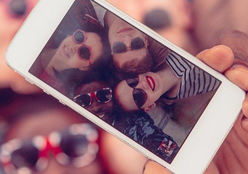 digitális kor gyermekei