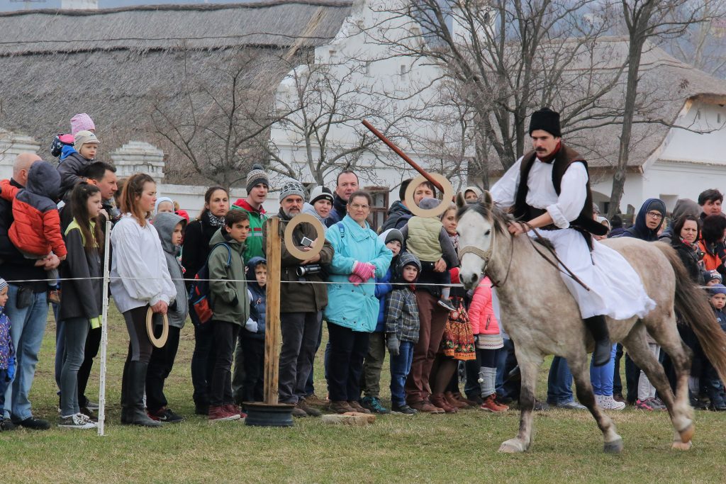 Huszáros Nap a Skanzenben