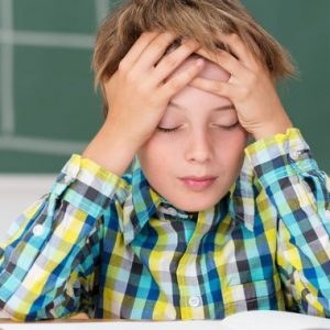 Minden negyedik magyar gyermek szenved rendszeres fejfájástól - A szülők tudatosan állnak a problémához Minden negyedik magyar gyermek szenved rendszeres fejfájástól - A szülők tudatosan állnak a problémához