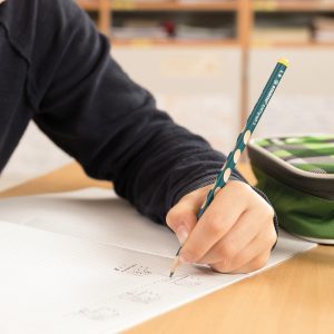 Balkezesség, ceruzafogás, finommotorika - Hogyan segíthetjük az írástanulást? Balkezesség, ceruzafogás, finommotorika - Hogyan segíthetjük az írástanulást?