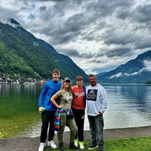 Óriás jégbarlang, mamutbarlang, csodás erdei ösvények, hegyek – ez mind Dachstein Salzkammergut Óriás jégbarlang, mamutbarlang, csodás erdei ösvények, hegyek – ez mind Dachstein Salzkammergut