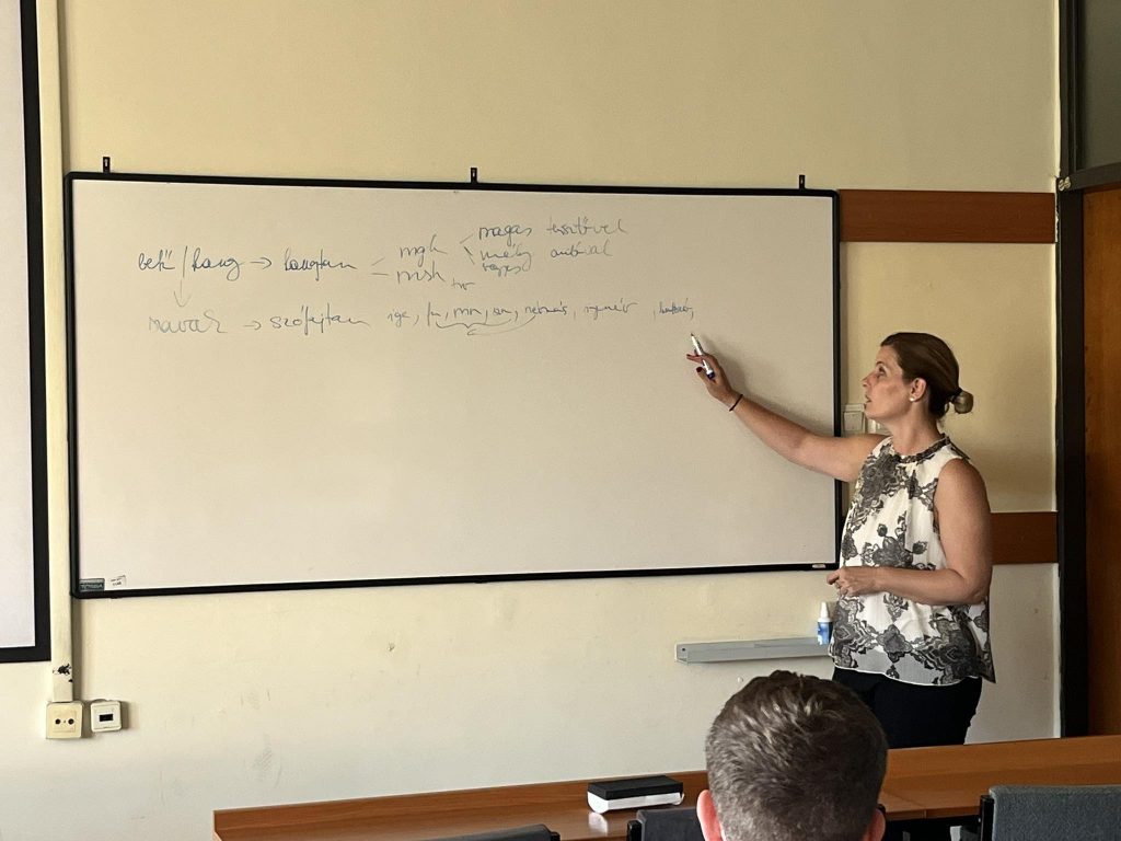 magyar felvételi előkészítő