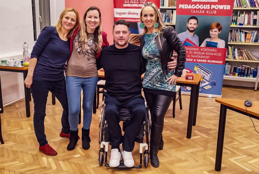 Mindenki egyformán különleges