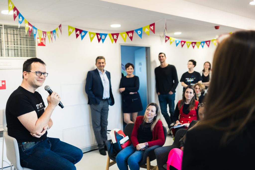 10 éves a magyarországi központú Logiscool