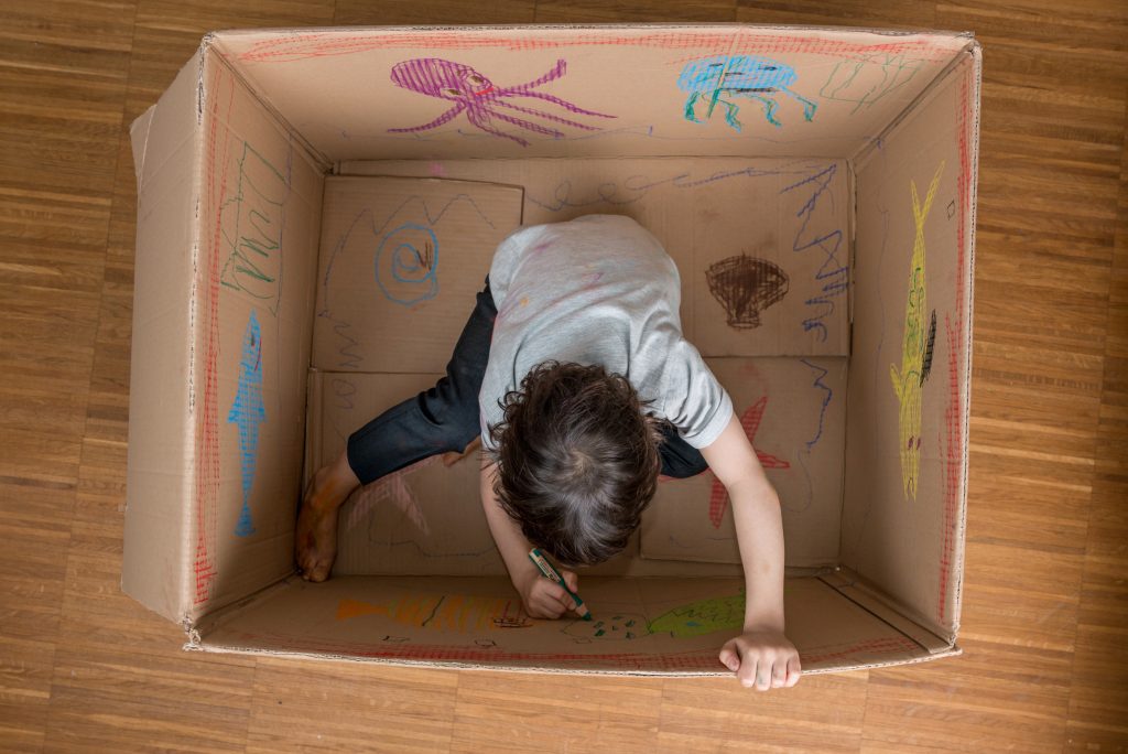 A kreatív, fejlesztő karácsonyi ajándék, amire minden kisgyereknek szüksége lehet + RAJZPÁLYÁZAT 5-10 éves gyerekek számára