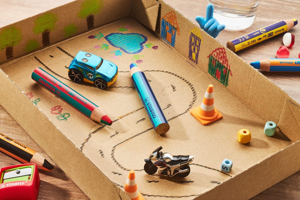 A kreatív, fejlesztő karácsonyi ajándék, amire minden kisgyereknek szüksége lehet + RAJZPÁLYÁZAT 5-10 éves gyerekek számára