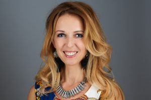 „Átalakítás miatt zárva” – KAMASZKÓR - Jocó bácsi és vendégei rendhagyó könyvbemutatója