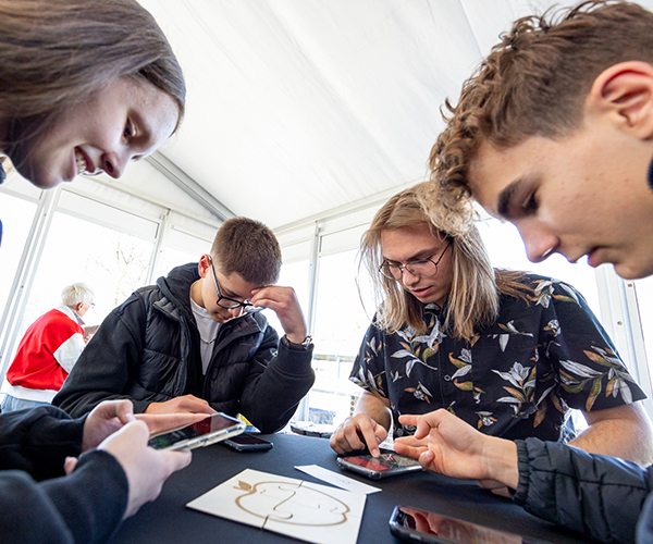 Negyedszer is OPUS TITÁNOK: országos energiatudatossági csapatverseny középiskolásoknak - felsőoktatási ösztöndíj a legjobbaknak