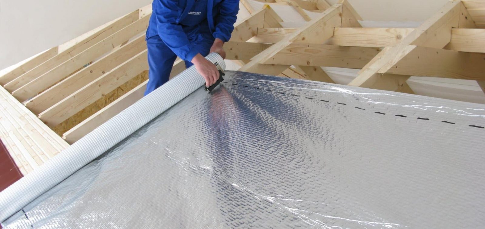 Mikor érdemes a hőszigetelő fóliát választani?