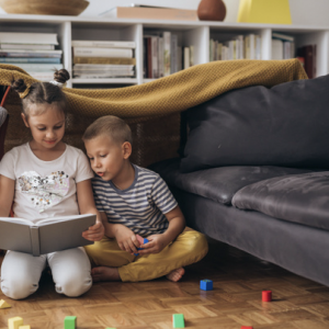 Mit csináljunk ma? – Kreatív nyári programok gyerekekkel (esőnapra is) Mit csináljunk ma? – Kreatív nyári programok gyerekekkel (esőnapra is)