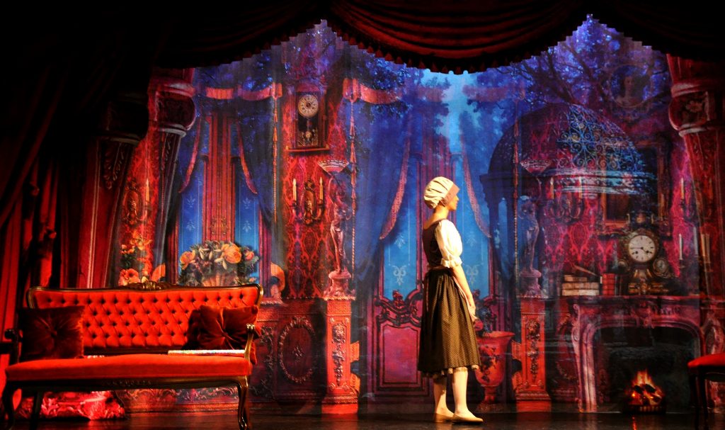 Klasszikus mesék elevenednek meg az UP Rendezvénytérben