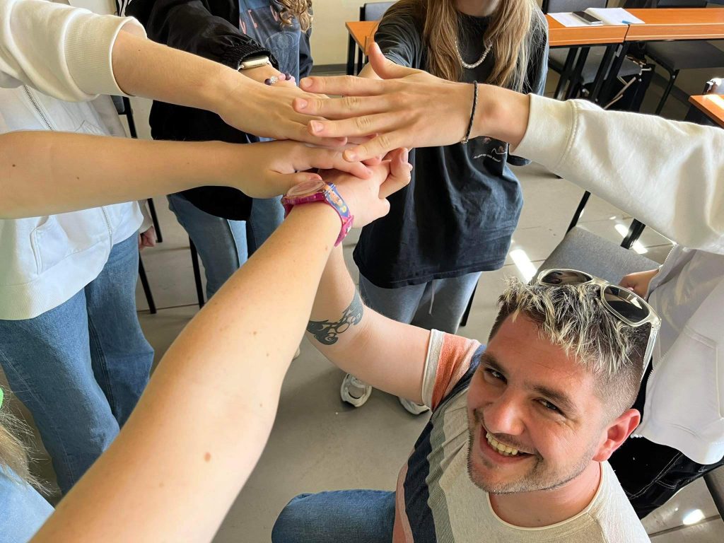 NO PARA! – Rendhagyó felvételi előkészítők Jocó bácsival és a Felelős Szülők Iskolájával