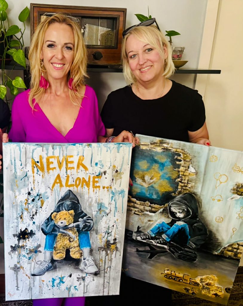 #FRAKE - Pop Up kiállítással a kamaszok lelki egészségéért - Dezinformáció, önámítás, megtévesztés…