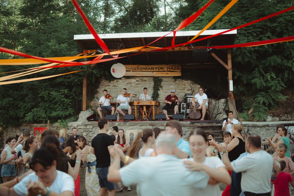 José González a 35. jubileumi Művészetek Völgyében