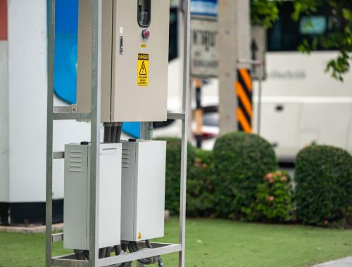 Az akkumulátoros energiatárolók szerepe a modern energiarendszerekben