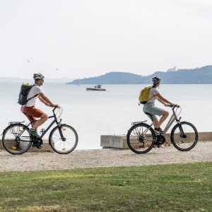 3 családbarát bringakör a Balaton környékén, amelyet a legkisebbek is élvezni fognak