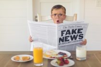Digitális műveltséggel a dezinformáció ellen – pedagógusoknak indít ingyenes képzést az ELTE Informatikai Kara